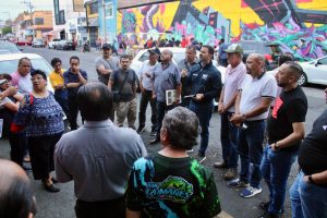 Yankel Benítez instruye mejora de servicios en colonia Juárez